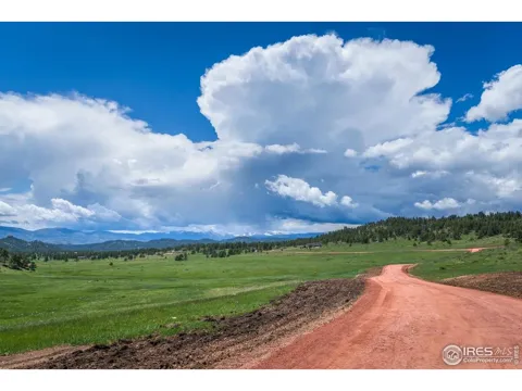 Shoshana Ranch Road