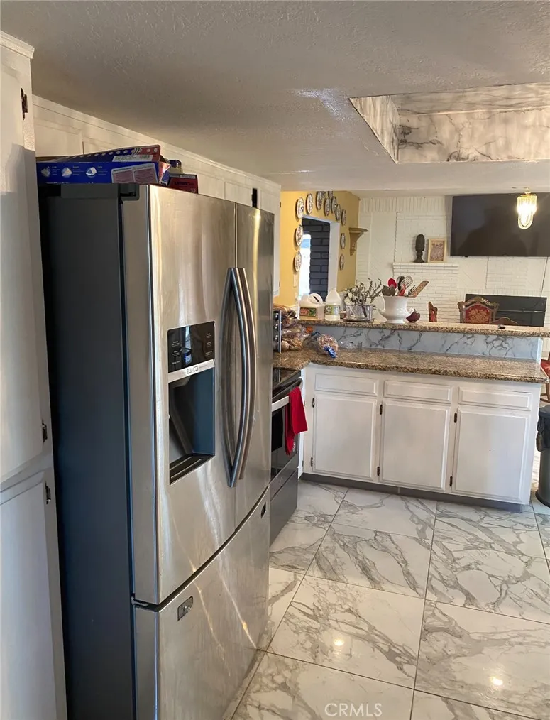 135 S Broadway Street Ridgecrest, CA 93555