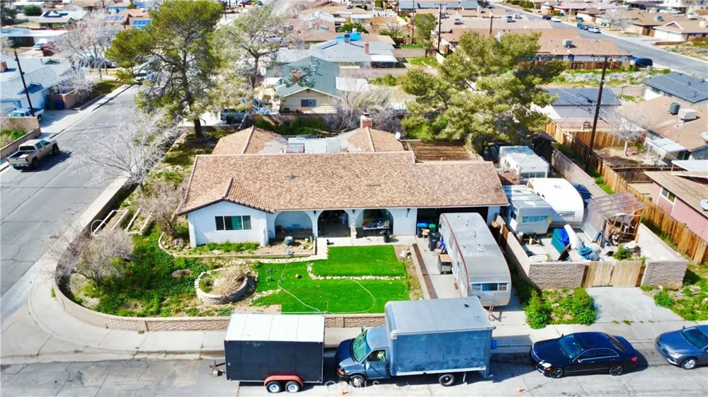 135 S Broadway Street Ridgecrest, CA 93555