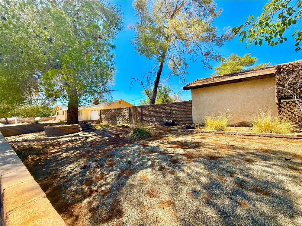 135 S Broadway Street Ridgecrest, CA 93555