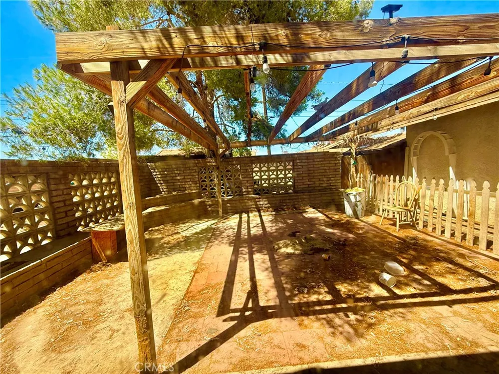 135 S Broadway Street Ridgecrest, CA 93555