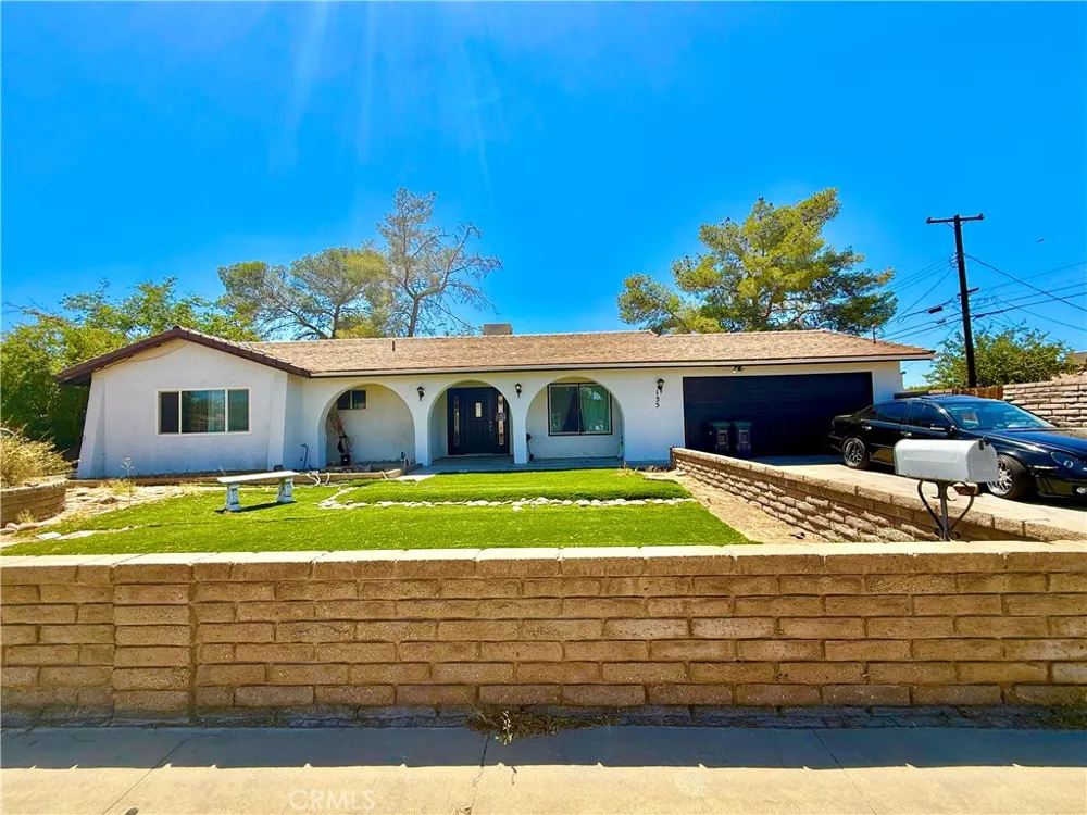 135 S Broadway Street Ridgecrest, CA 93555