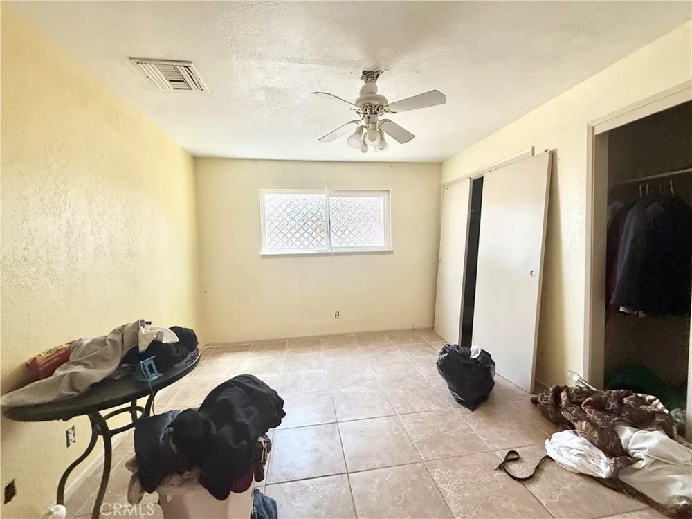 135 S Broadway Street Ridgecrest, CA 93555