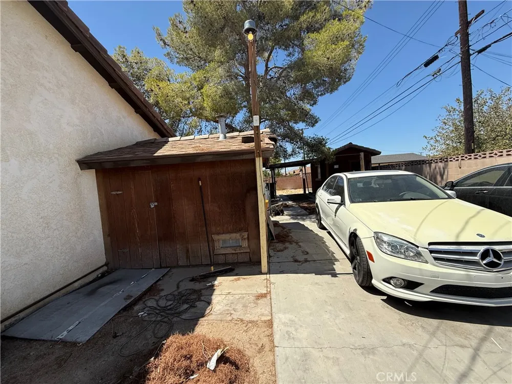 135 S Broadway Street Ridgecrest, CA 93555