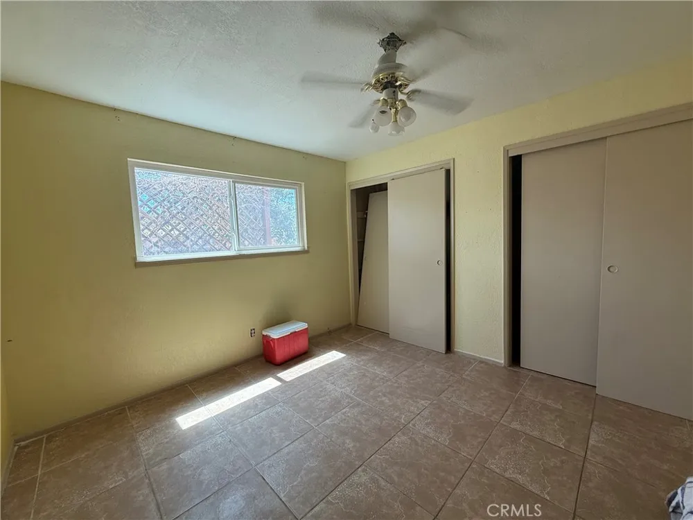 135 S Broadway Street Ridgecrest, CA 93555