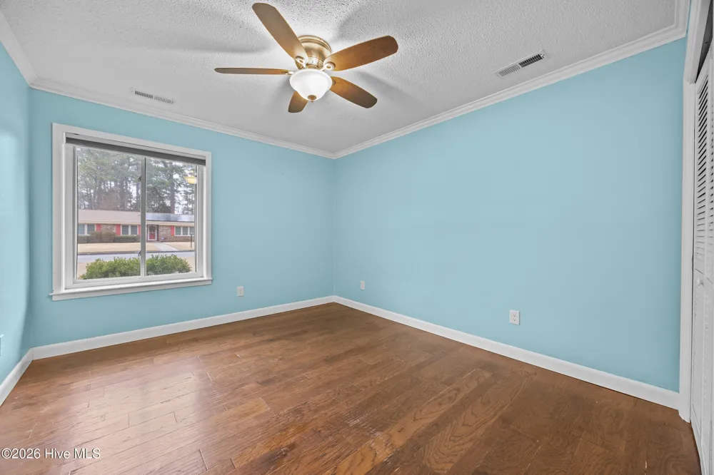 616 E Murphy Street Wallace, NC 28466