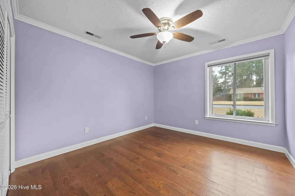 616 E Murphy Street Wallace, NC 28466