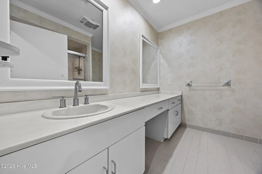 616 E Murphy Street Wallace, NC 28466