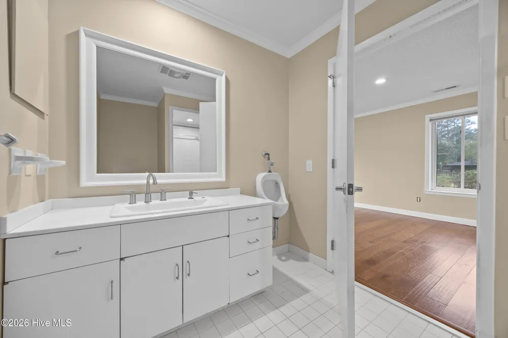 616 E Murphy Street Wallace, NC 28466