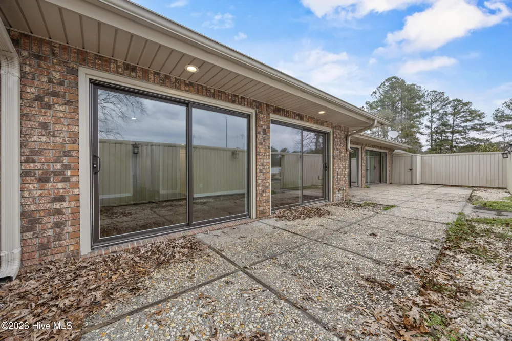 616 E Murphy Street Wallace, NC 28466