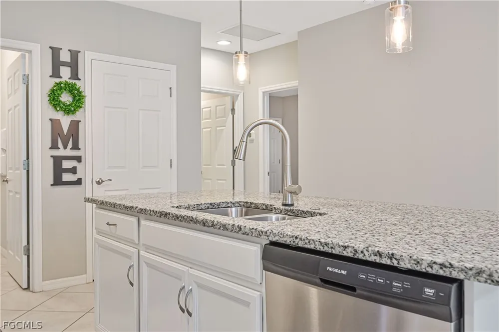 Dutchess Park Road Fort Myers, FL 33916