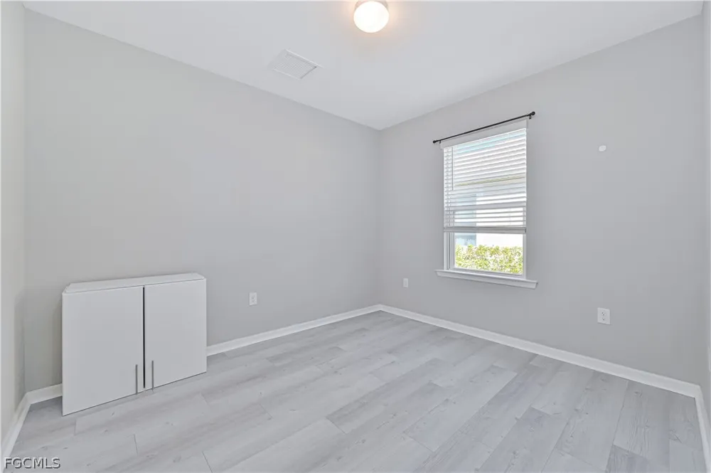 Dutchess Park Road Fort Myers, FL 33916