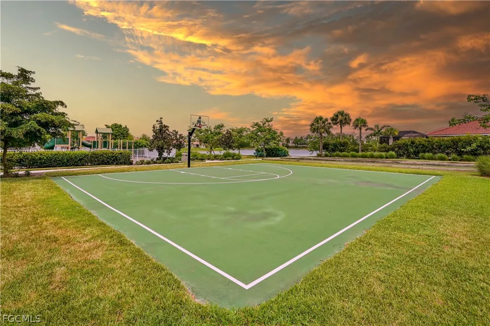 Dutchess Park Road Fort Myers, FL 33916