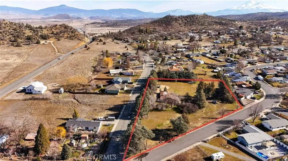 905 Campbell Yreka, CA 96097