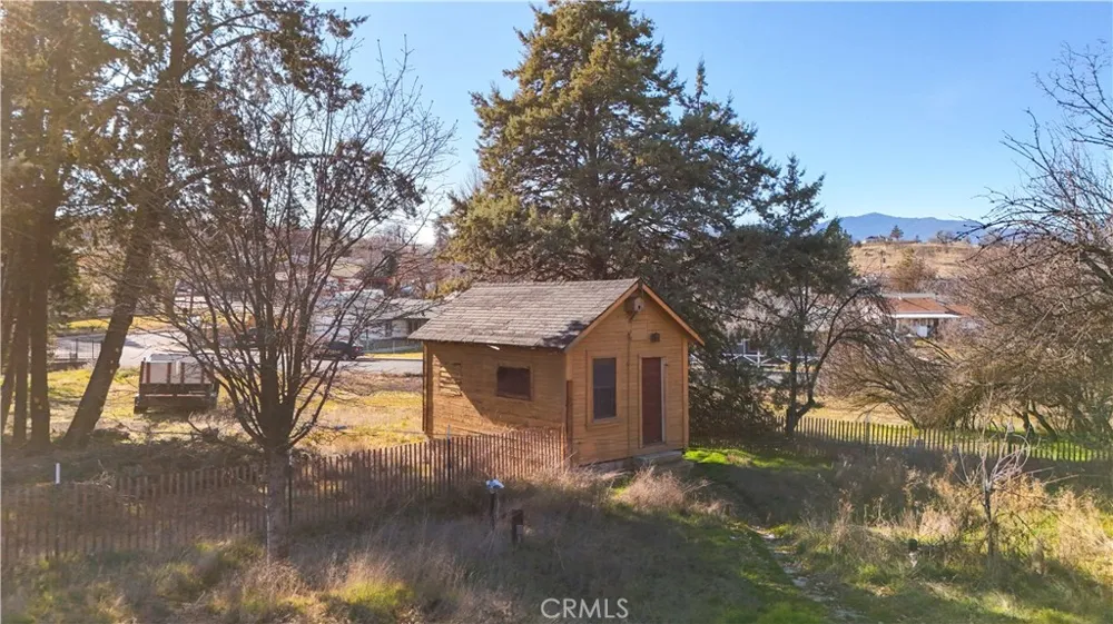 905 Campbell Yreka, CA 96097