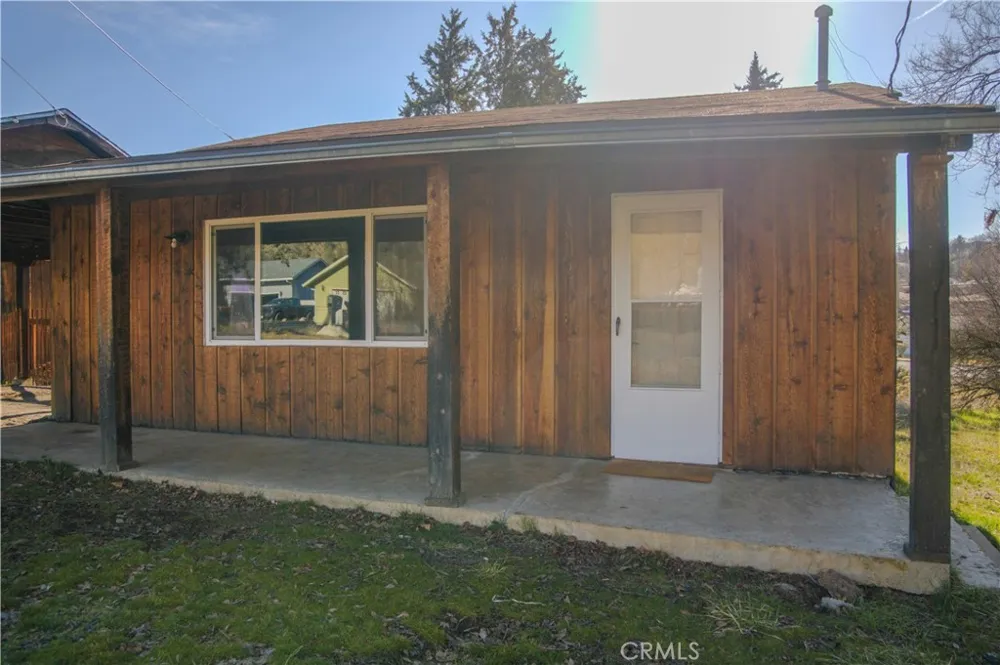 905 Campbell Yreka, CA 96097