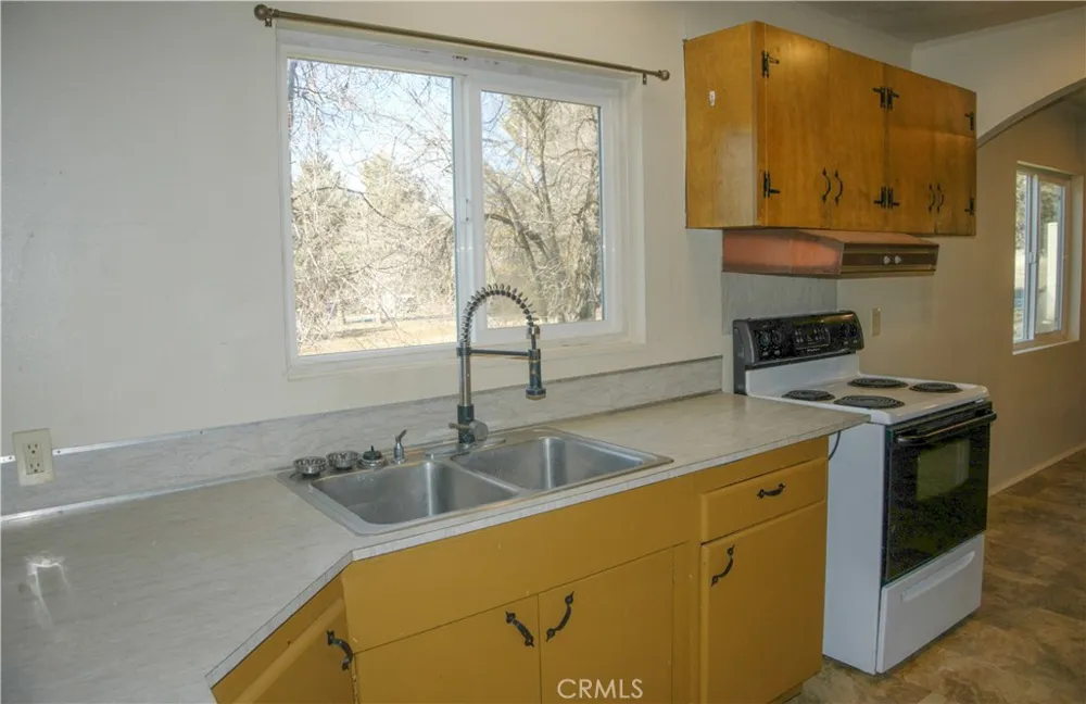 905 Campbell Yreka, CA 96097