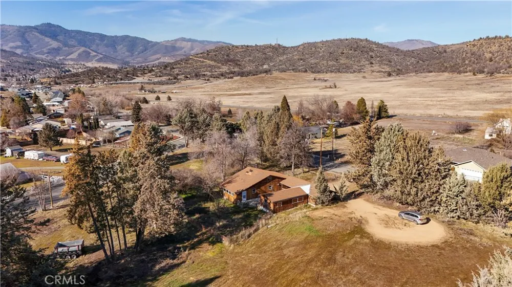 905 Campbell Yreka, CA 96097