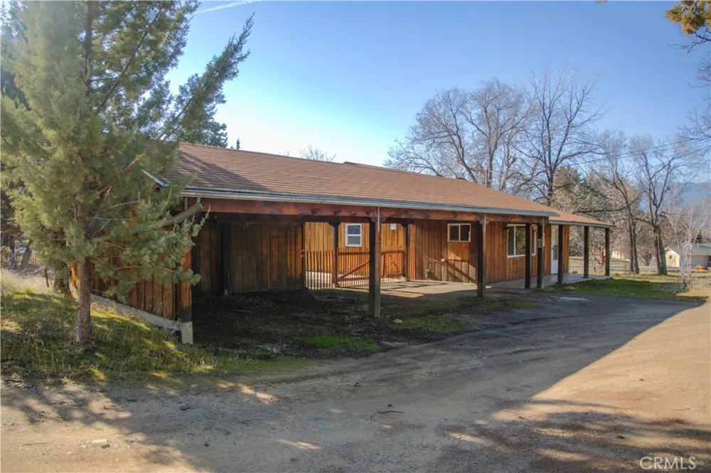 905 Campbell Yreka, CA 96097