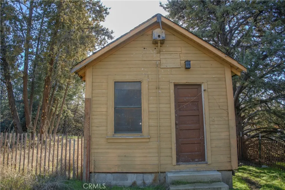 905 Campbell Yreka, CA 96097