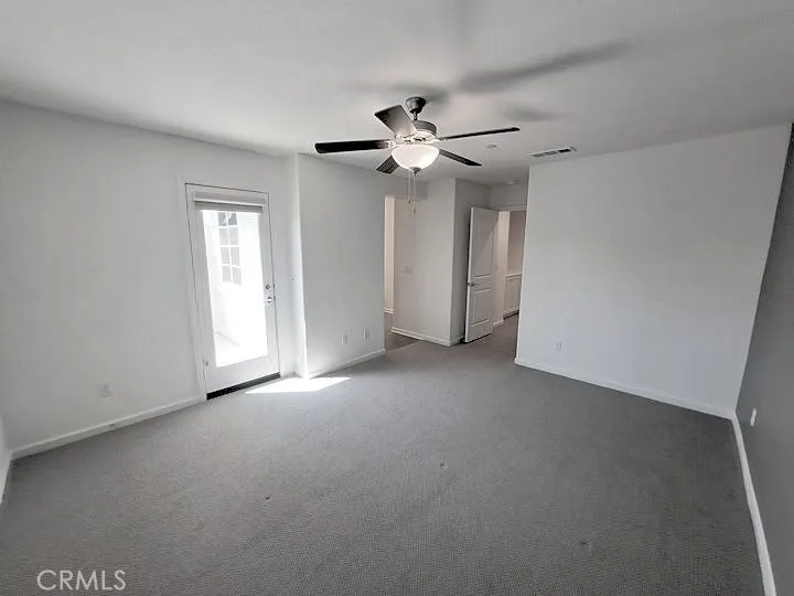 41987 Isadora #1402 Murrieta, CA 92562
