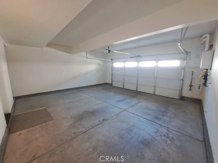 41987 Isadora #1402 Murrieta, CA 92562