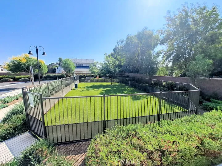 41987 Isadora #1402 Murrieta, CA 92562