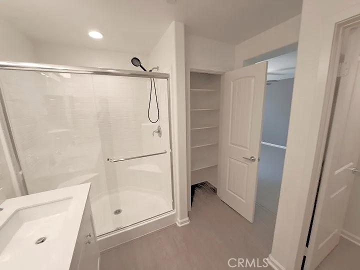 41987 Isadora #1402 Murrieta, CA 92562