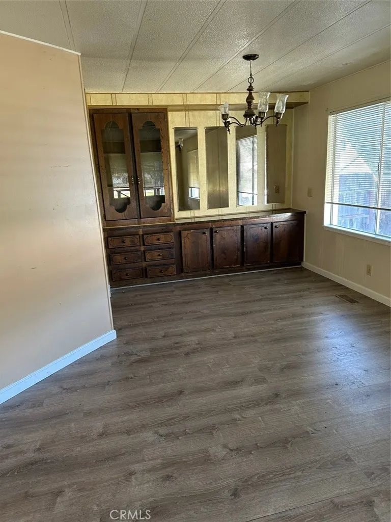 13925 Walnut Clearlake Oaks, CA 95423