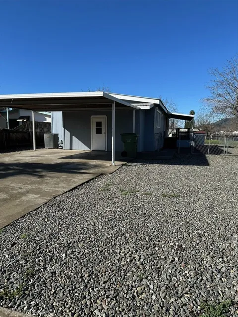 13925 Walnut