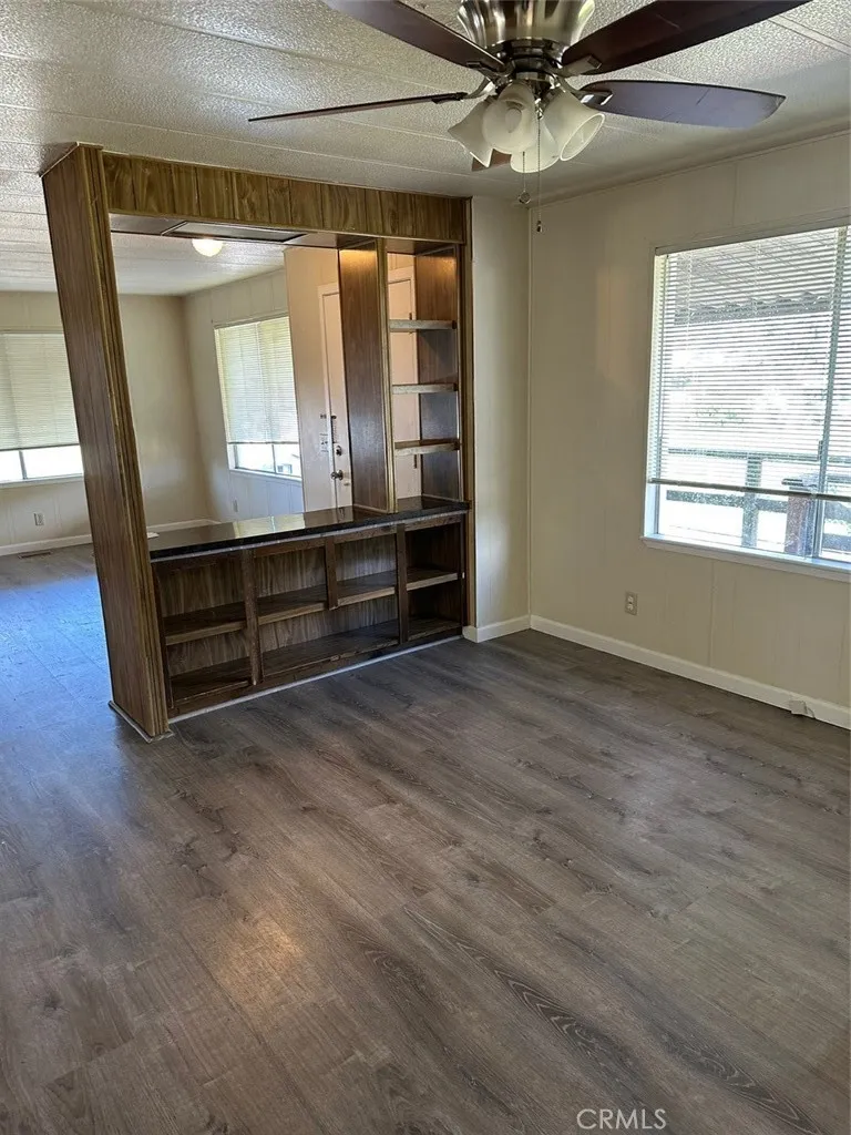 13925 Walnut Clearlake Oaks, CA 95423