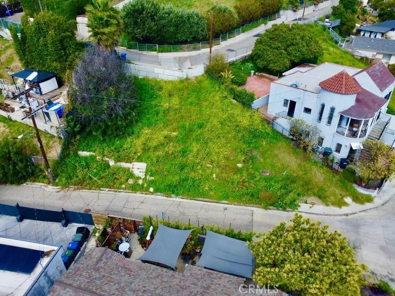 1202 Hicks Avenue City Terrace, CA 90063
