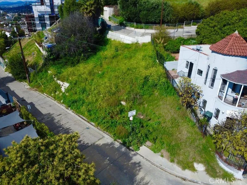 1202 Hicks Avenue City Terrace, CA 90063