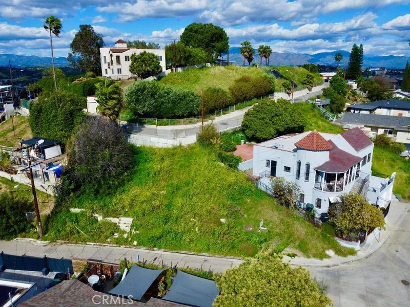 1202 Hicks Avenue City Terrace, CA 90063