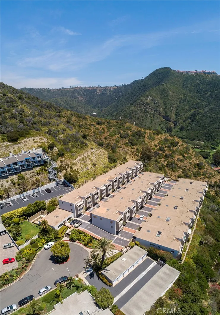 21771 Ocean Vista Drive #29 Laguna Beach, CA 92651