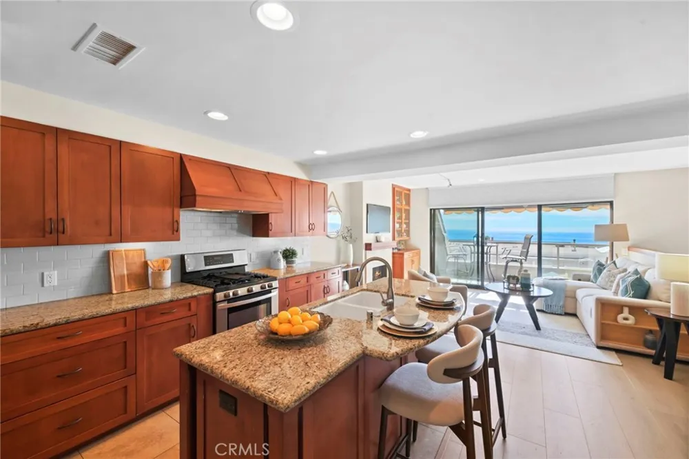 21771 Ocean Vista Drive #29 Laguna Beach, CA 92651