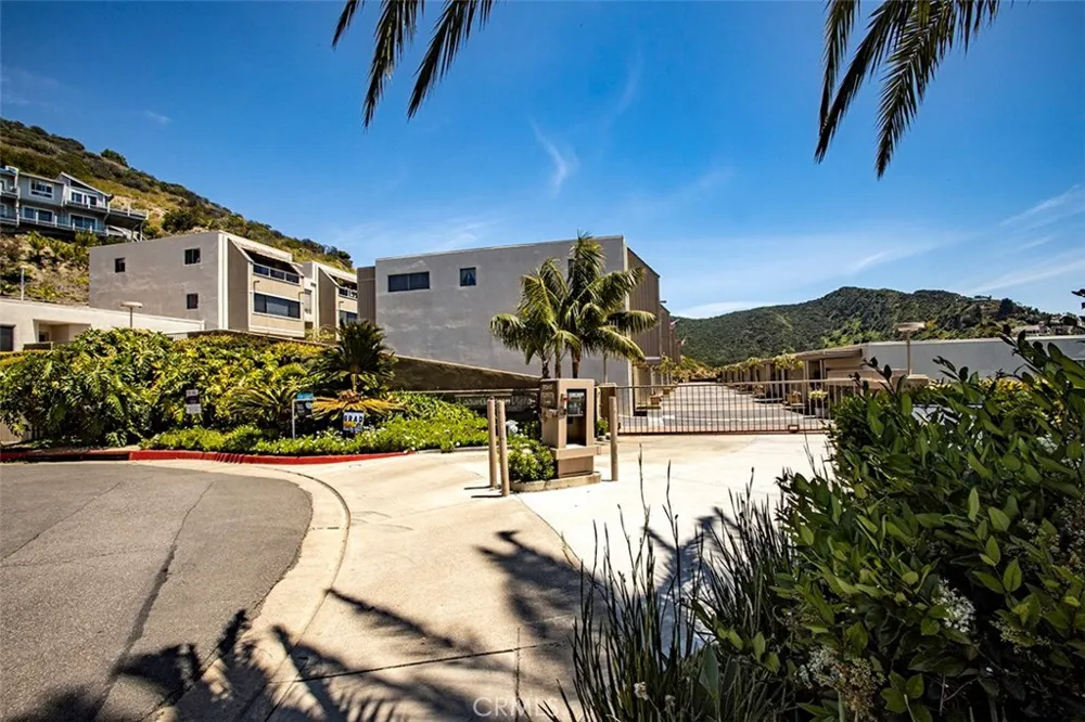 21771 Ocean Vista Drive #29 Laguna Beach, CA 92651