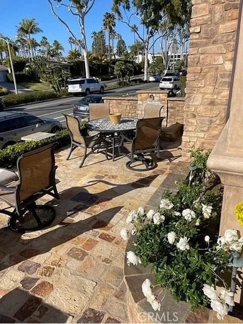 504 Avocado Avenue Corona del Mar, CA 92625