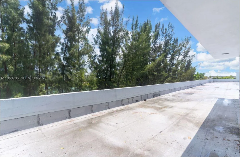 14820 Naranja Lakes Blvd #PH-D BLDG # 5 Homestead, FL 33032