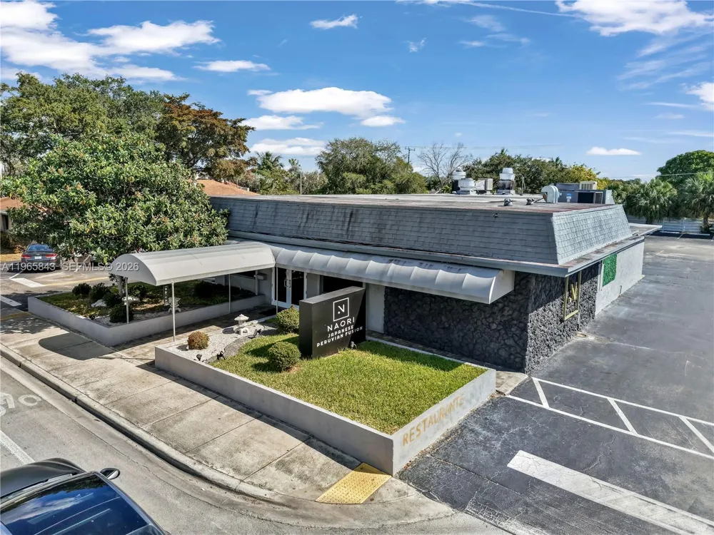 2220 University Dr Sunrise, FL 33322