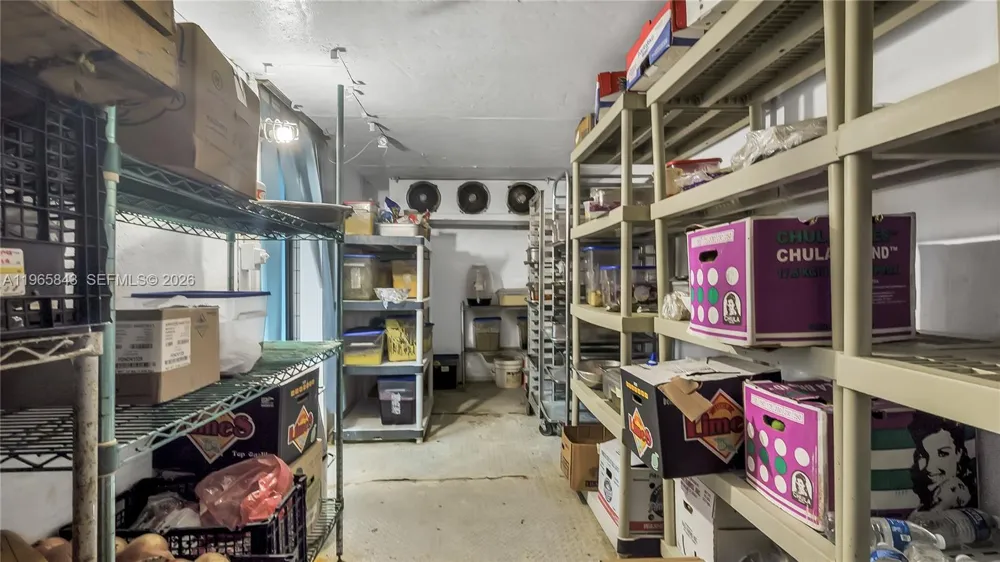 2220 University Dr Sunrise, FL 33322