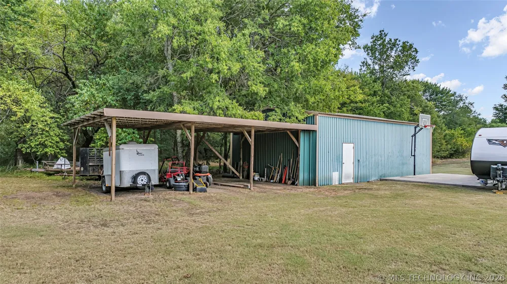 36953 Us Highway 70 Bennington, OK 74723