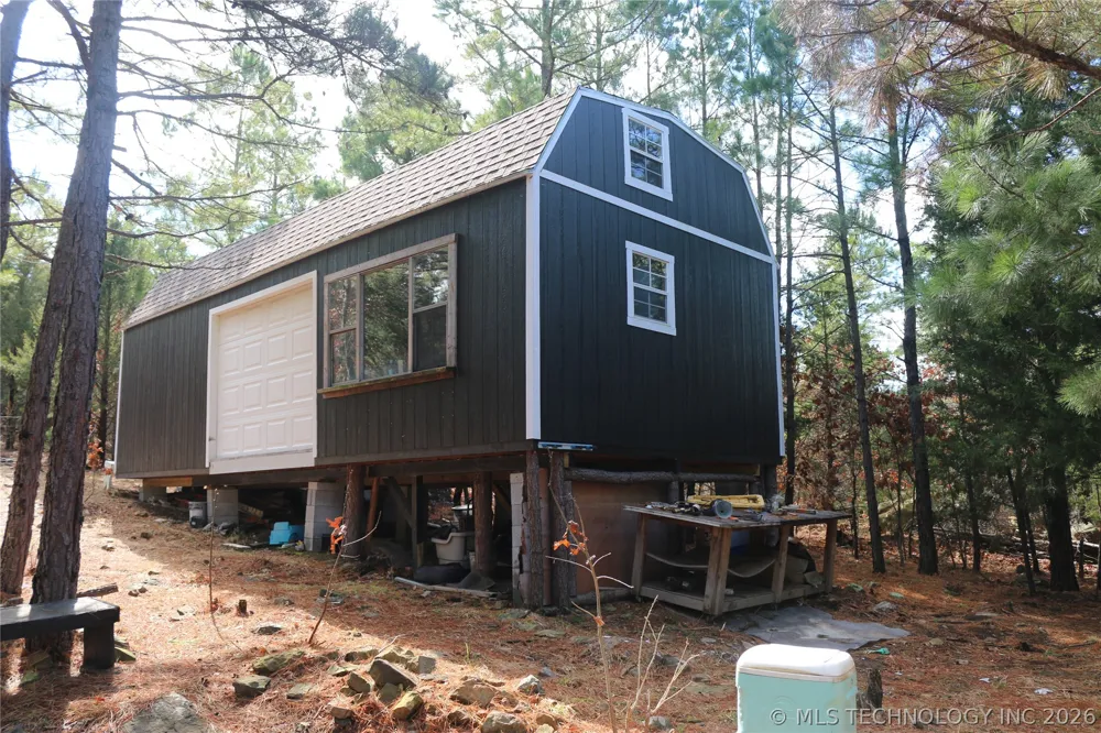 County Road 1342 Red Oak, OK 74563