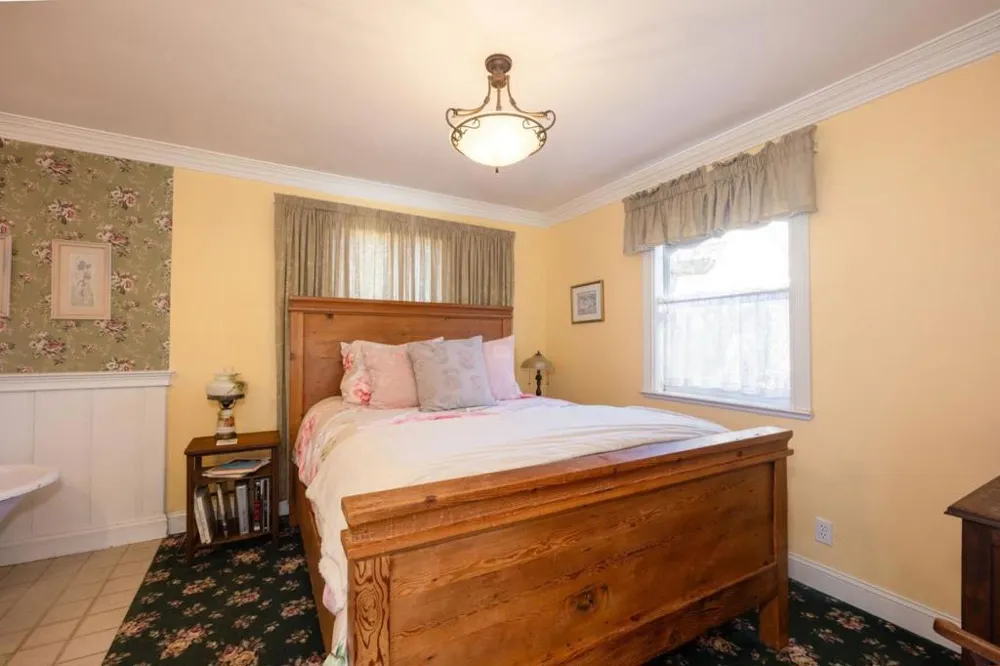 393 Stage Road Pescadero, CA 94060