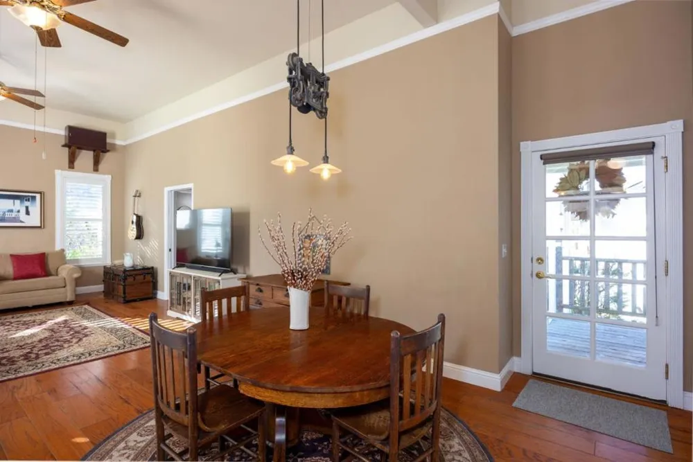 393 Stage Road Pescadero, CA 94060