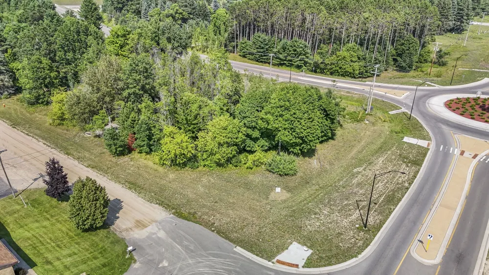 1201 E Division Cadillac City, MI 49601