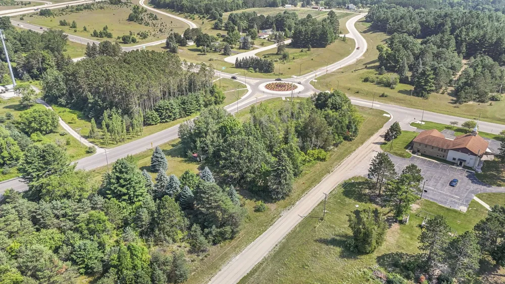 1201 E Division Cadillac City, MI 49601