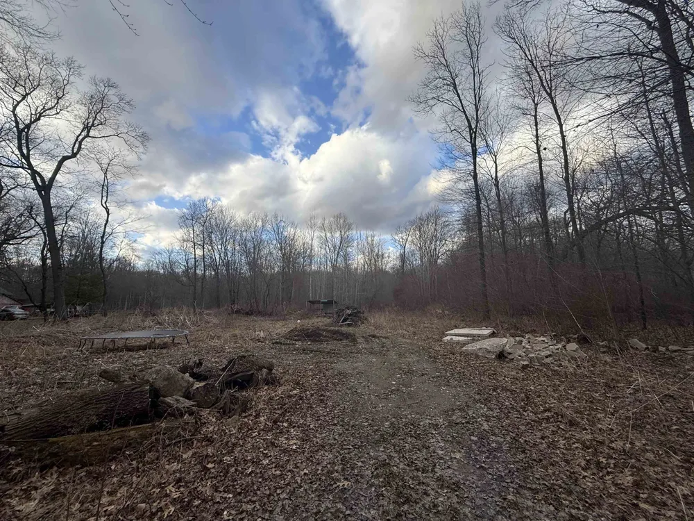 6136 High Road Clay Township, MI 48001
