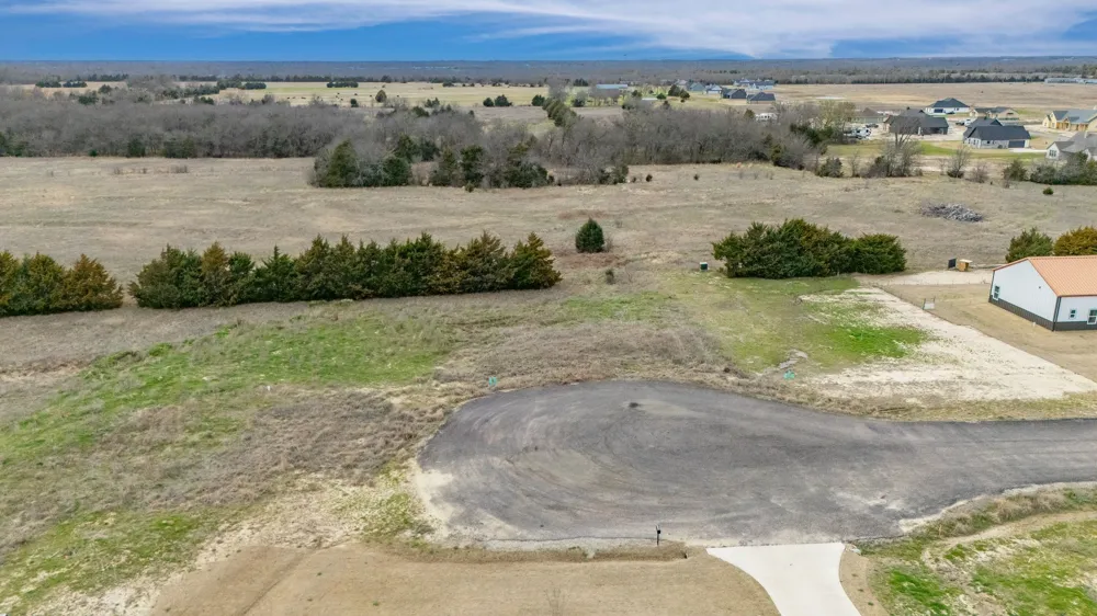 2810 Maple Road Celeste, TX 75423