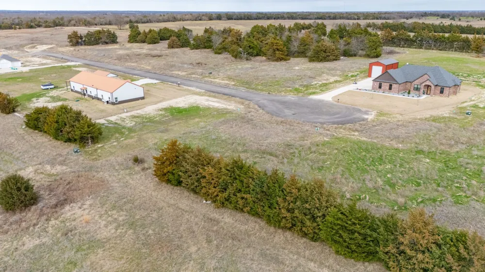 2810 Maple Road Celeste, TX 75423